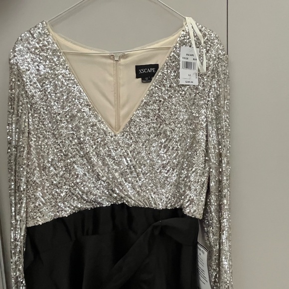 Xscape long sleeve evening gown - Picture 6 of 8